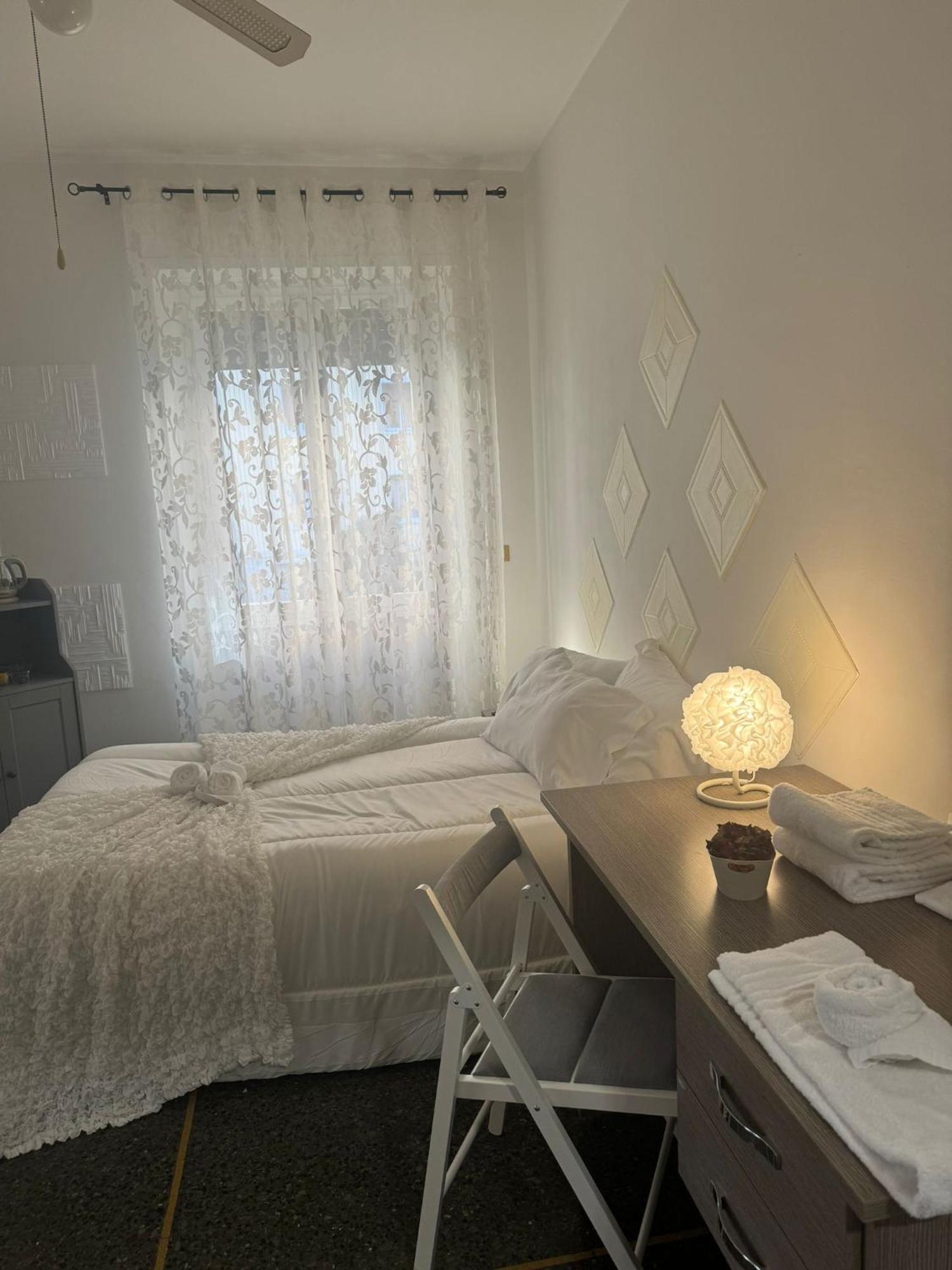 Fenice House * Roma