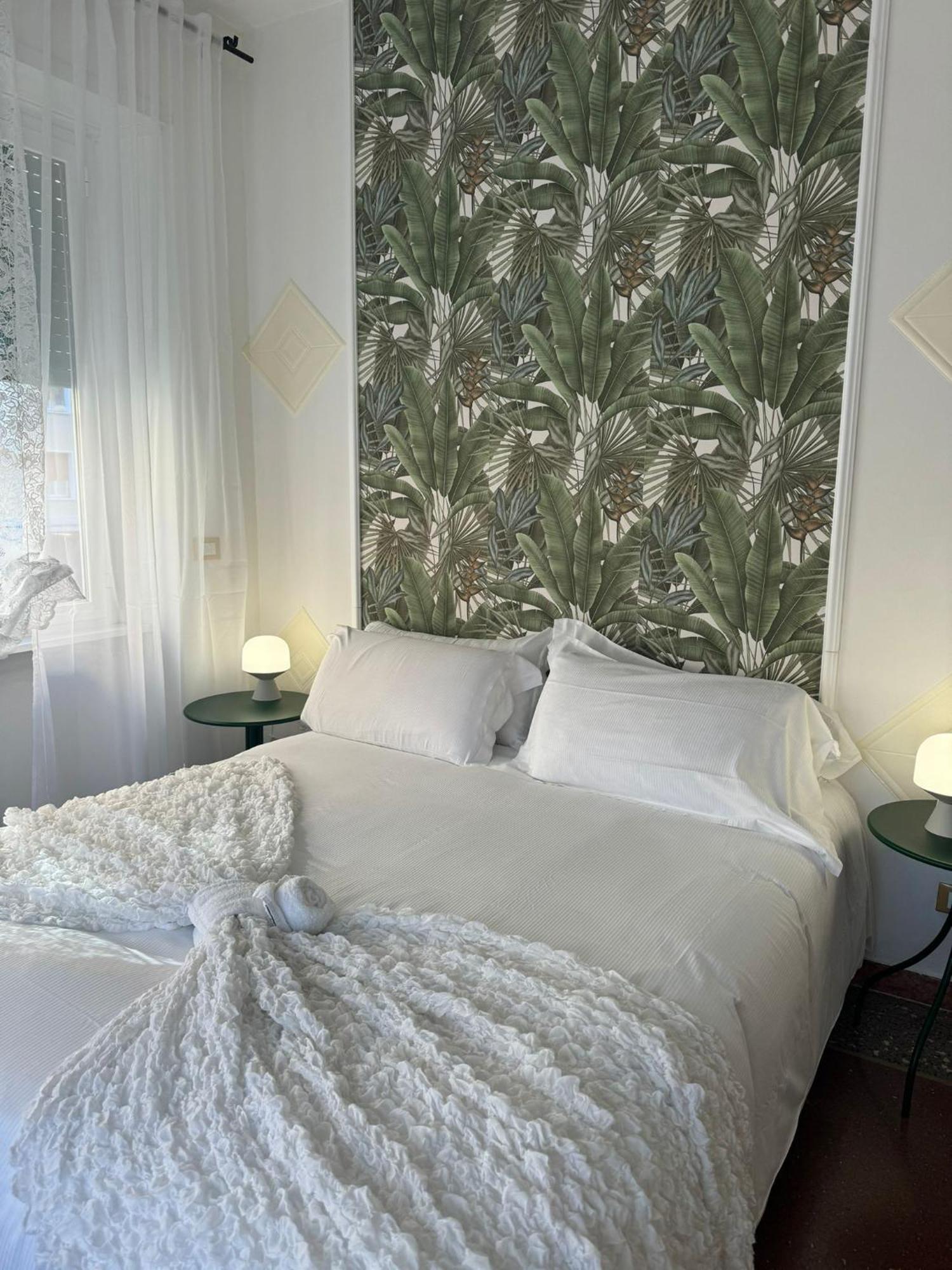 Fenice House * Roma